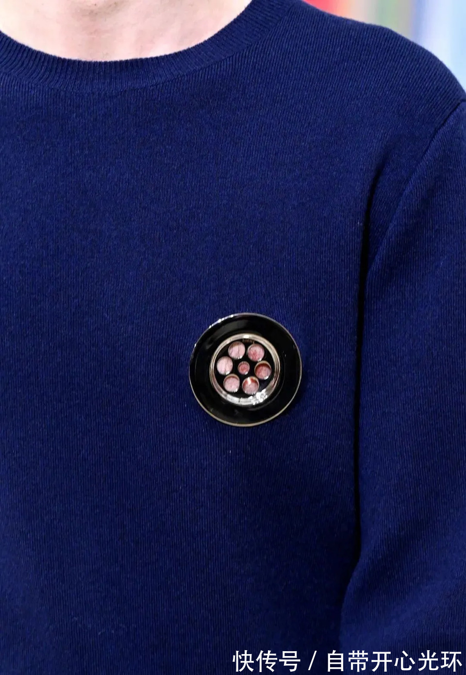 |今日段子:看服饰猜少数名族,看看你猜得对不对!