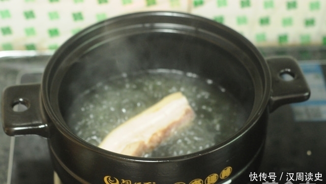 建议中年女性:上了年纪要常吃这菜,营养不比牛奶差,身体好