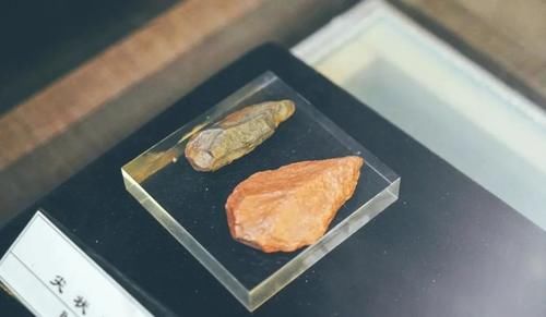  诗意|诗意才情｜刀劈摩天崖，巨笔写春秋！