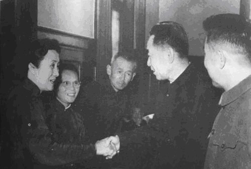 误入风月场,14岁成为督军夫人,34岁离婚创办锦江饭店,活到97岁