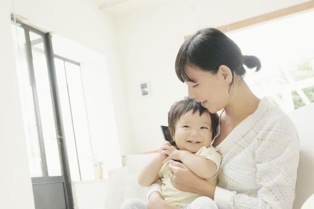 小游戏|一岁宝宝,在家不花一分钱,6个小游戏,提高宝宝智力!