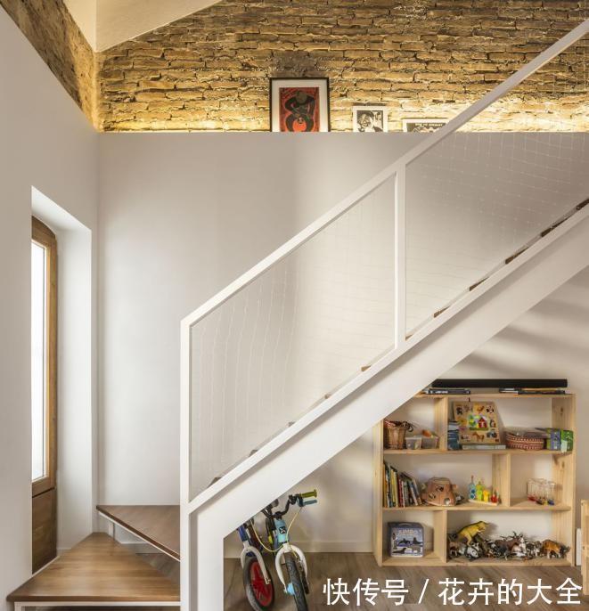 农家小院|改造69㎡瓦房，搭建楼板变2层“别墅”，后院一捯饬别有一番风景