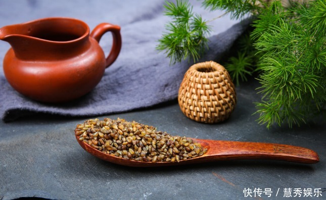  “黑苦荞”和“黄苦荞”有什么区别营养差别大，可别再乱买了