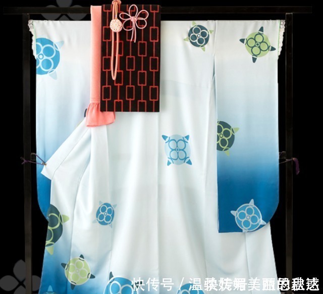 官方|1米6高逼真的浮世绘蕾姆手办,还有单独的衣服分开