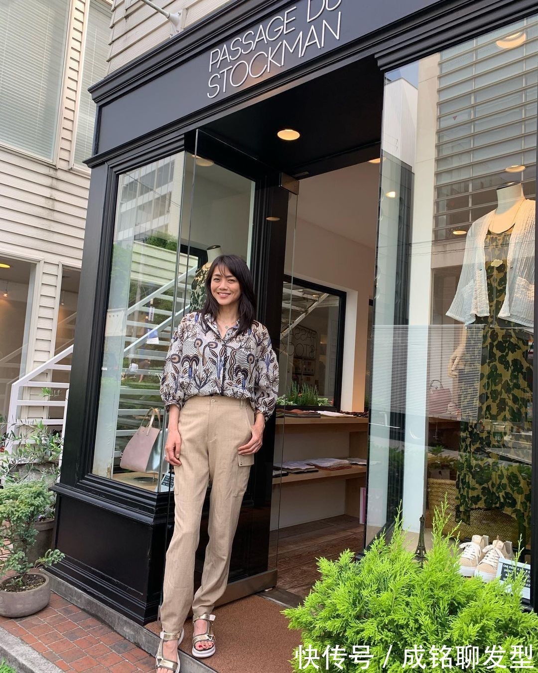 连体裤|ins上很火的裤装搭配,尤其是这三种最亮眼,成熟大气又时尚减龄