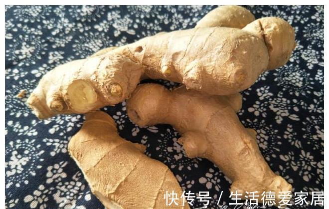 调味品|生姜时间长了干瘪?跟老奶奶学会这3招,放半年照样新鲜多汁