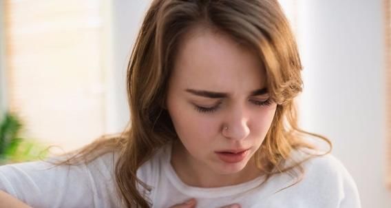 植物|有人因吃“桑葚”而死,医生:可以采摘野菜,但不要碰六种植物!