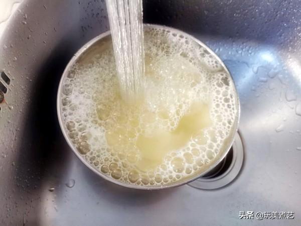 刨刀替代拙劣刀工，炒出脆口透明的土豆片我看行