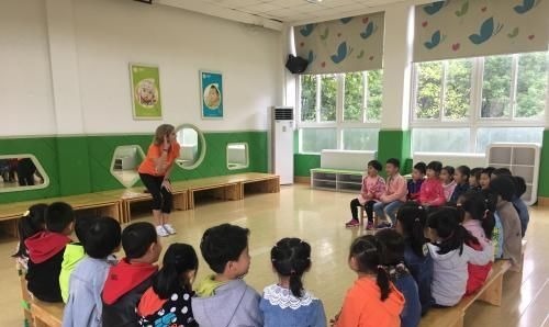 11岁孩子留下遗书跳楼,家长痛苦追责学校,学校回应说出网友心声