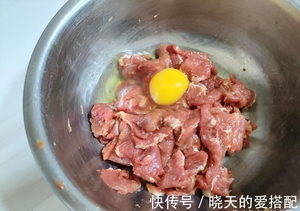 牛肉|秋季孩子长个常吃的肉菜，强健身体长力气，白嘴都能吃一盘