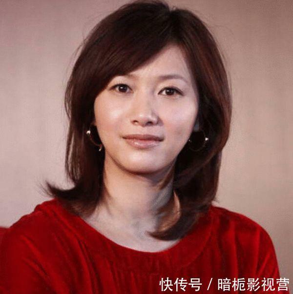  徐静蕾|徐静蕾被称书法才女，书法迷倒众人，字体被方正字库天价收录！