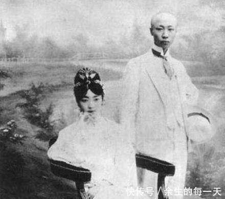 溥仪|末代皇帝溥仪去上户口,家庭地址上只填了三个字,吓坏登记员!