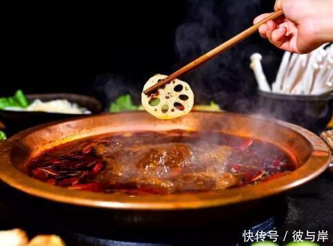 一个残忍的事实:长这几种痘的,就算不挤也很可能会留下痘印