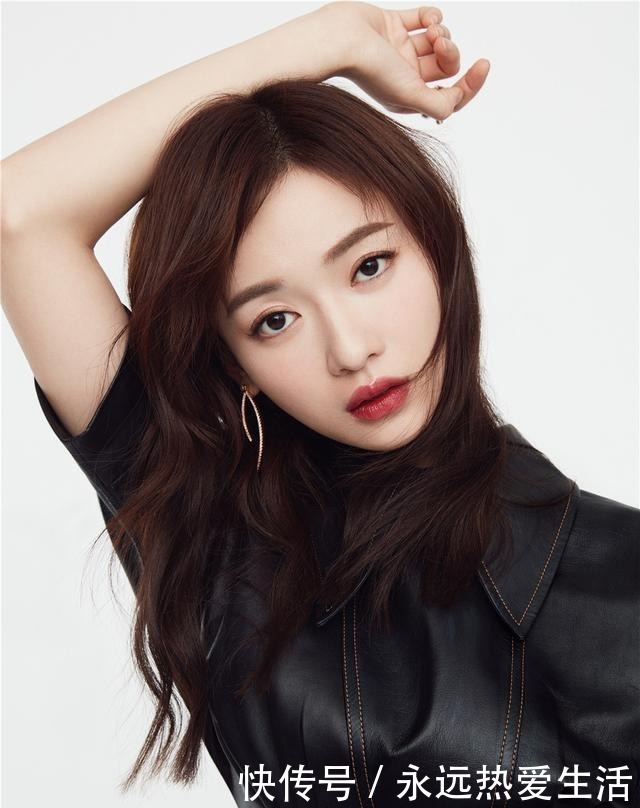 口红|为什么有的女生不化妆也好看,“带妆脸”的5大特征,让人羡慕