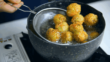 白萝卜吃了30年,还是这吃法过瘾,不炒不炖不凉拌,比吃肉还解馋