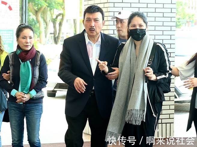 手术|38岁女星抗癌7年太艰辛淋巴结上长3颗肿瘤,手术17小时不容易