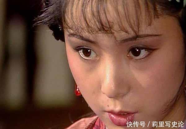 怡红@宝玉奶母李嬷嬷为什么骂老好人袭人,不骂掐尖要强的晴雯