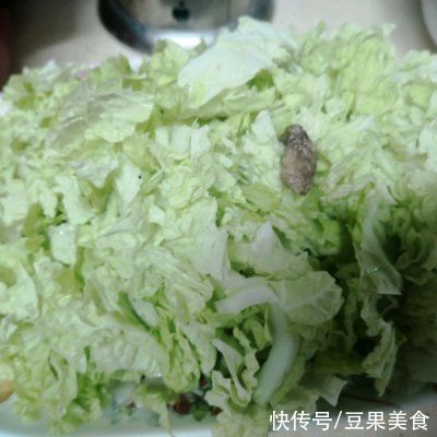 宝宝筒子骨白菜稀饭中午刚做完，晚上又想吃了