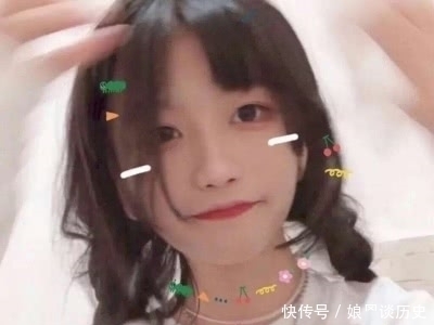 女孩子|女孩子经常做这“3动作”,小心变成“香肠嘴”,别怪男神不搭理你