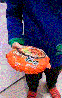 |搞笑GIF:在驾校这样练车 我就不信你练不好