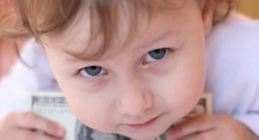 吃核桃|坚持睡前吃2个核桃,白捡4个好处!看完第3条立马不再犹豫!