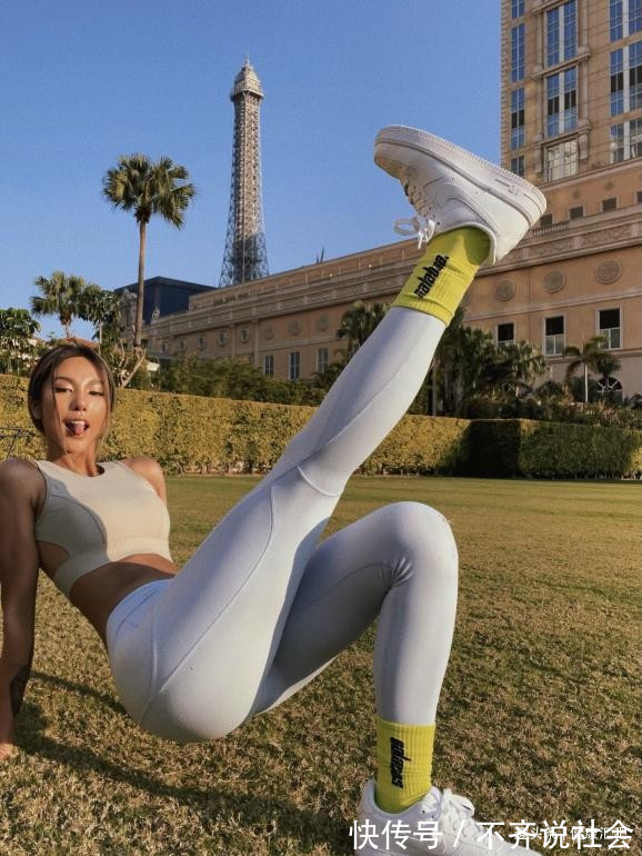 同款|健身模特徐梦婷,172的高挑身材,紧致有型,4个动作练她同款美腿