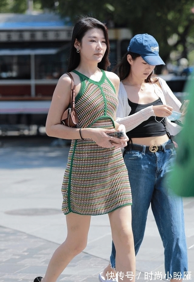 美丽 要让衣服有一种气质感?把握两种技巧,让气质更加优雅,美丽非凡