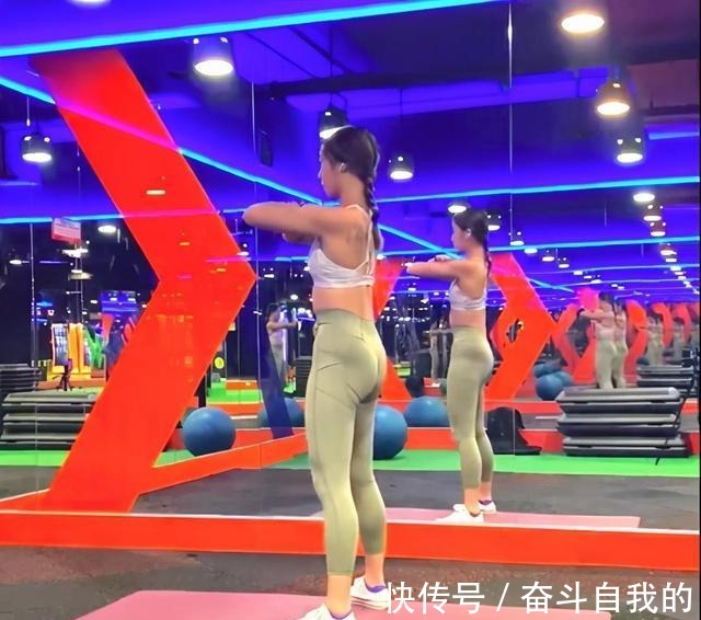 训练|4招臀腿训练，深蹲变化式瘦出大腿缝！瘦掉大腿肥肉！