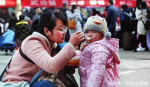 孩子性早熟,多半和父母有关,爱他就别再给他吃这种东西