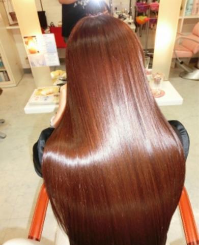 柔顺|头发发质是沙发,干枯毛躁蓬松杂乱,这种发质该如何养护?