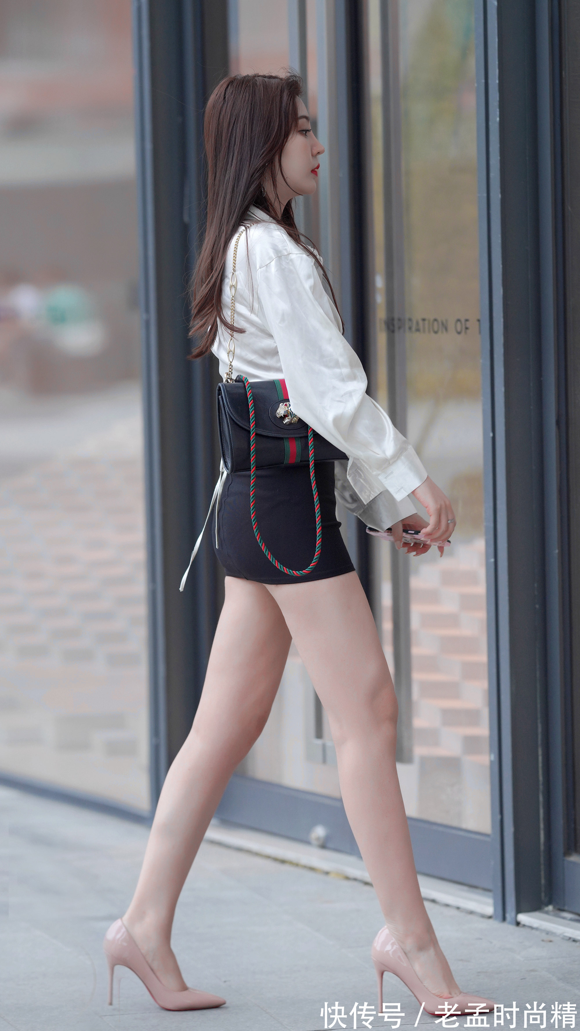 高跟鞋 百搭的包臀裙,穿着时尚又显身材,优雅好看让人不得不喜爱