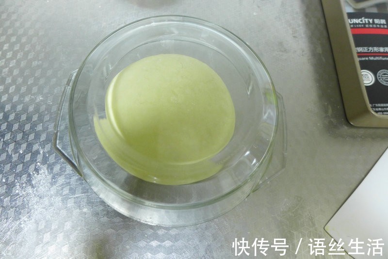 黄油|1碗面粉，1个鸡蛋，做法简单不开裂，咸香松软