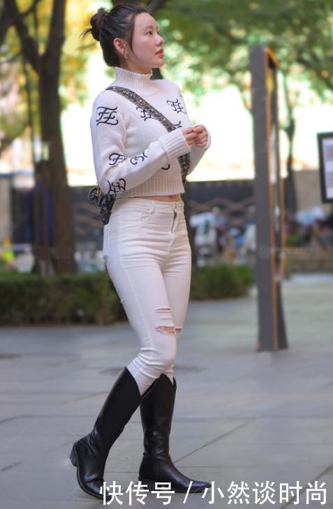 笑嘻嘻的微胖美女,让我有想保护她的冲动,穿出街头美女的名媛范