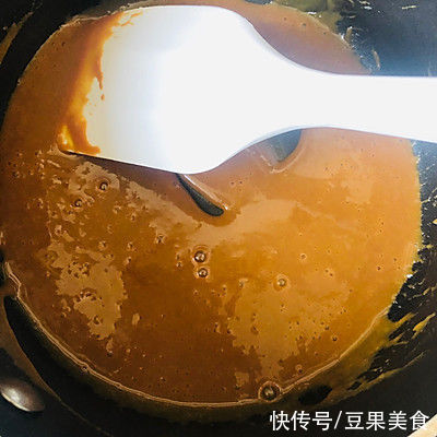 吃一次就上瘾的焦糖杏仁咸奶油蛋糕卷