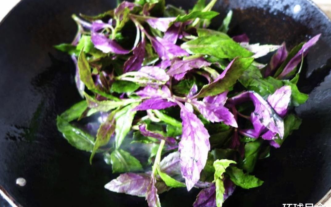 肌肤|真正补血的不是红枣阿胶，而是它，每天炒一盘，气血足了，肌肤更红润