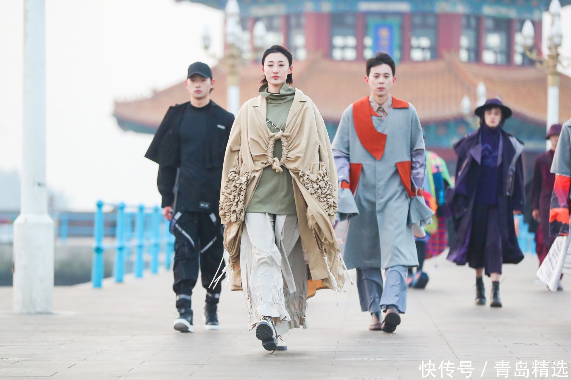 尚设计大赛|今天,百年栈桥变身时尚T台!