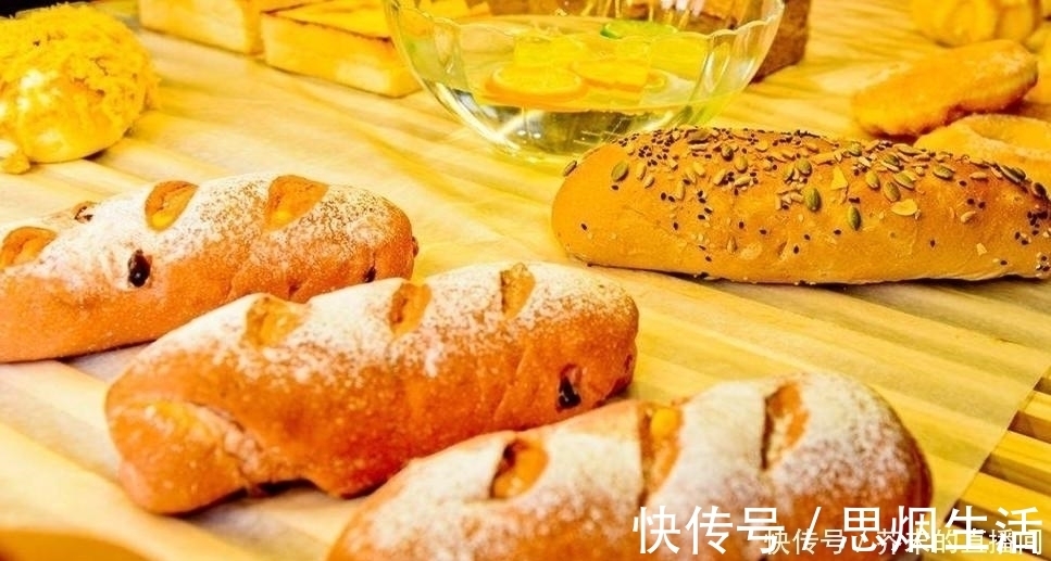 夹心|买面包时,聪明人会避开这6种不买,面包师:不懂的人才喜欢吃它
