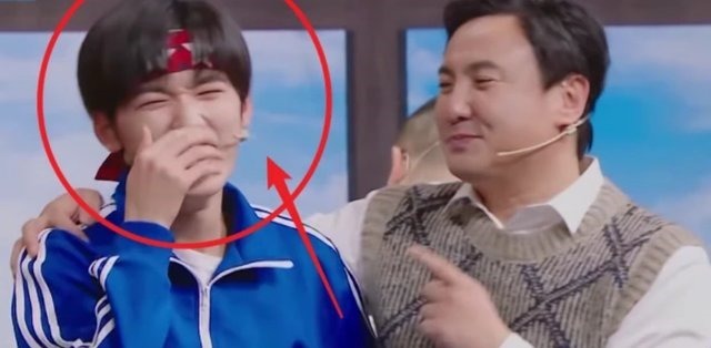 宋亞軒|網(wǎng)曝賈玲因病退出王牌第七季，宋亞軒將要轉(zhuǎn)正，不再只是小助理！