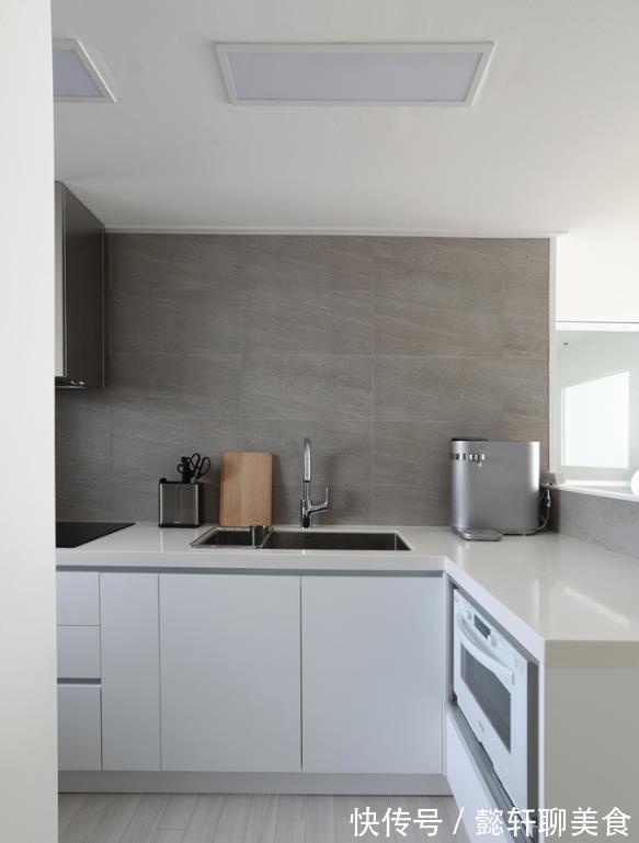 自律|全屋见缝插针打柜子，日复一日坚持自律的生活，是很多家庭的榜样