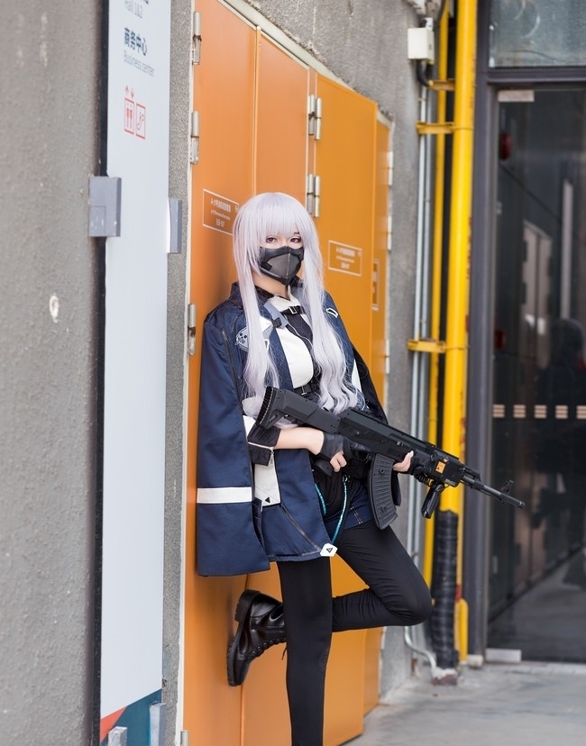 《少女前线》AK12cosplay