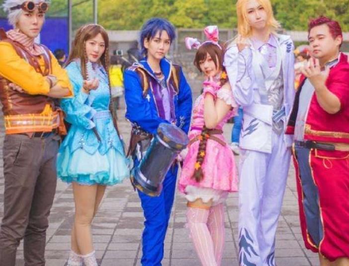 国产动漫的怪圈,从开挂到晒美女,请问什么时候能有点高度?