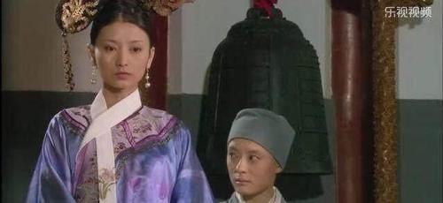斓曦|甄嬛传:为什么眉庄的旗头总是歪的?斓曦已经说过了!