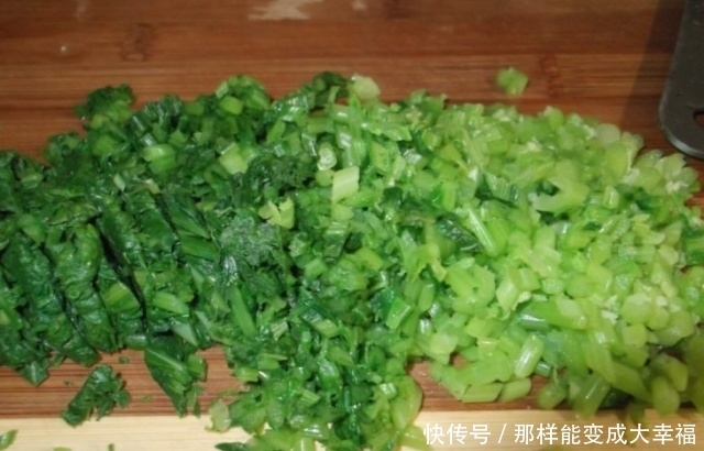 这菜再贵也别省，排出毒素，清理血管，视力越来越好，孩子要多吃