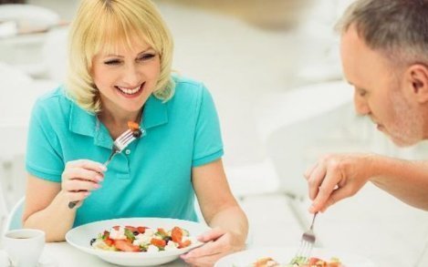 长寿|无论男女,50岁后是“养寿期”,改掉4习,偷好3懒,就与长寿有缘