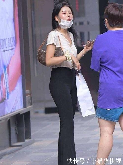 长款 曼妙长裙,微风拂过,感觉特别美丽时尚满满!