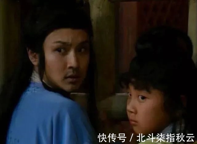 贾芸&贾宝玉遇到贾兰时在做什么?一个在溃烂,一个在茁壮生长