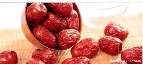 孙思邈|黄芪、枸杞和红枣，能一起泡水喝吗？今天说明白