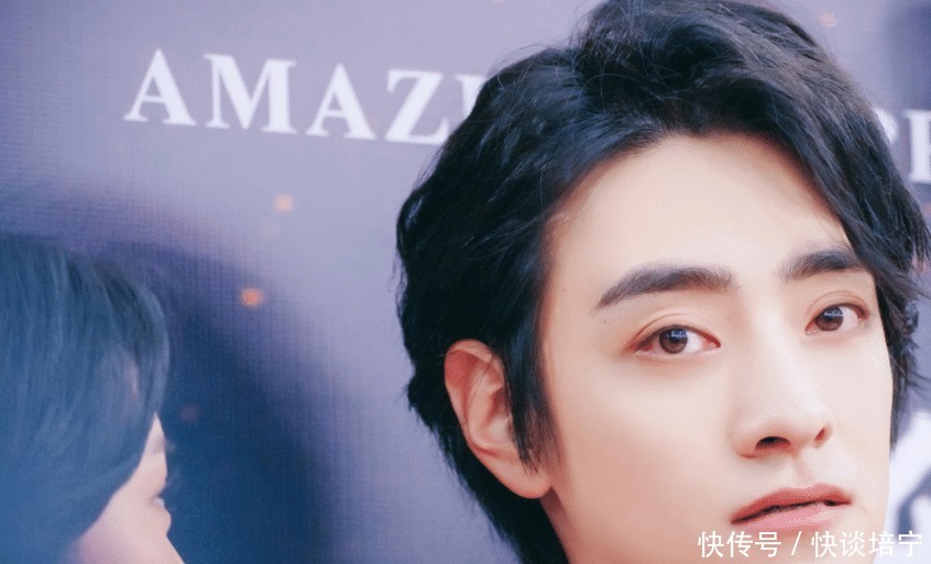 出生音乐世家,郑云龙凭借《爱上邓丽君》成名