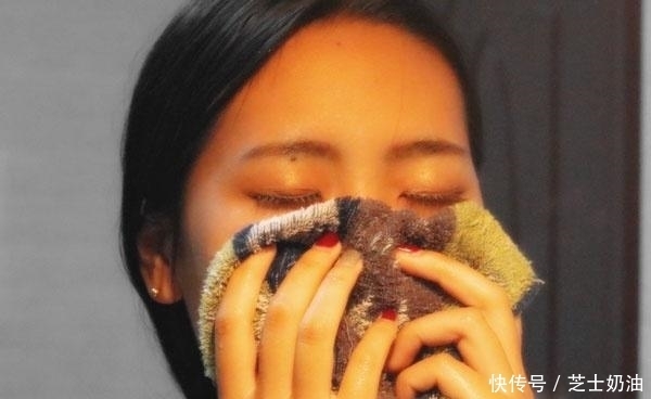 经常喝酒的人,身体如果有这5个变化,提醒你该戒酒了,别忽视