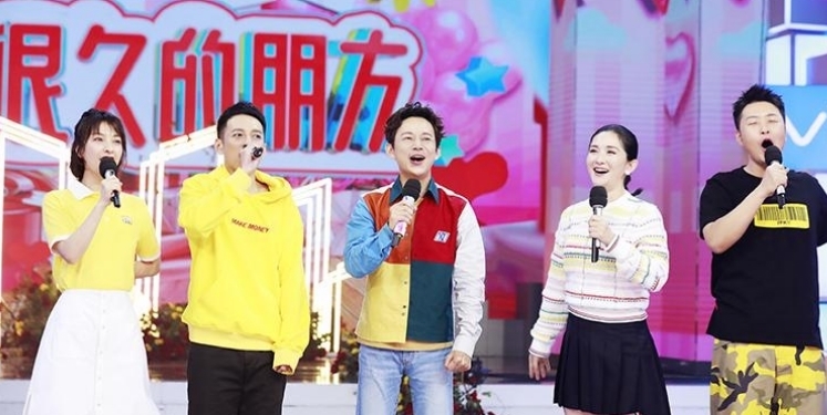 回应 《快本》遭质疑看人下菜碟,谁红谁上,导演回应:时代不同了